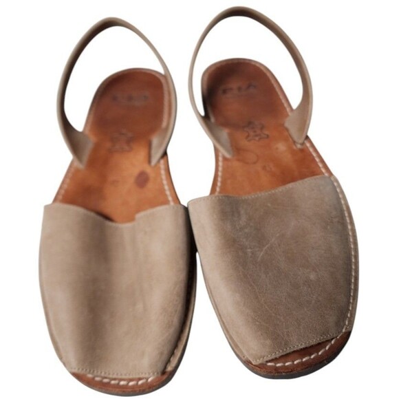 Ria Menorca Leather Sandals Size EU 45 - Picture 2 of 8